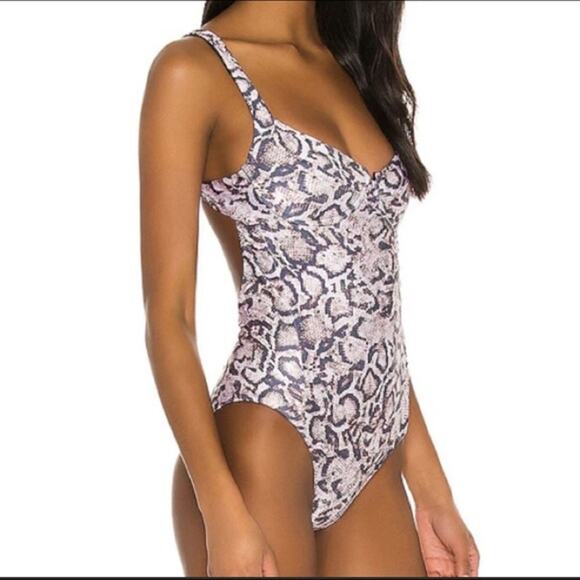 Revolve LNA Pelicano One Piece Swimsuit in Python Size S NWOT - Picture 1 of 16